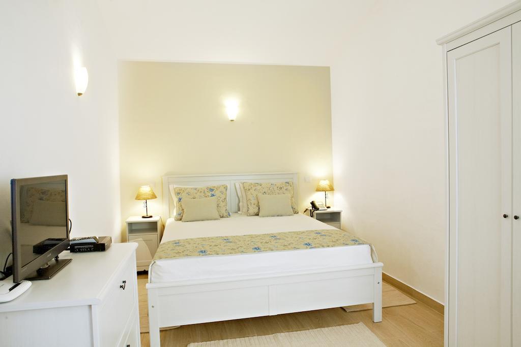 Outeiro Do Barro Guest House Reguengos de Monsaraz Room photo